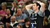 HSVH-Trainer Torsten Jansen fasst sich an den Kopf