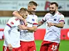 Torschützen unter sich: Aaron Hunt, Simon Terodde und Manuel Wintzheimer feiern den Sieg in Paderborn.