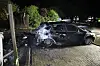 Das Auto wurde durch die Flammen komplett zerstört.