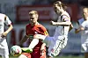 Kapitän Jackson Irvine am Ball im Spiel gegen Kaiserslautern.