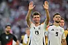 Thomas Müller winkt