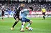 Jan Gyamerah (FC Nürnberg) und Nicolas Oliveira (HSV)