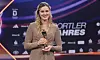 Denise Herrmann-Wick mit ihrer Trophäe zu Deutschlands Sportlerin des Jahres 2023