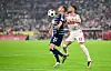HSV-Profi Levin Öztunali in Köln am Ball