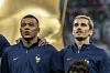 Kylian Mbappé (l.) und Antoine Griezmann (r.).
