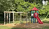 Eine Zwölfjährige wird auf einem Spielplatz missbraucht – und der Angeklagte bekommt nur eine Bewährungsstrafe. (Symbolbild)