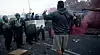 In Großbritannien sind Proteste ausgebrochen, nachdem ein 19-Jähriger in Anwesenheit der Polizei in Folge eines Messerangriffs gestorben ist.