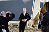 Luis beim Fotoshooting für die Titelseite der deutschen Harper's Bazaar.