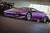 Wie aus einem 90er-Fiebertraum: Der violette Lamborghini Diablo im Jamiroquai-Stil.
