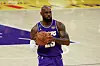 LeBron James mit Ball