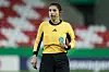 Schiedsrichterin Dr. Riem Hussein im Pokalspiel zwischen SGS Essen und SV Werder Bremen