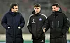 HSV-Bosse Claus Costa, Loic Favé und Merlin Polzin im Gespräch