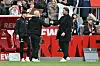 Köln-Trainer René Wagner und Thomas Kessler klatschen ab