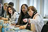Staatssekretärin Marjam Samadzade (l.), Sozialministerin Aminata Toure (m., Grüne) und Innenministerin Sabine Sütterlin-Waack (r., CDU) saßen beim Flüchtlingsgipfel im Sozialministerium am 9. Oktober 2023 noch an einem Tisch. (Archivbild)