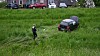 Unfall in Hamburg-Neuland: Der VW kam am Deich zum Stillstand.