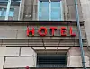 Hotellogo in rot