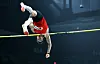 Torben Blech beim Stabhochspringen.