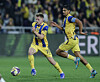 Emir Sahiti dribbelt am Ball