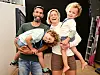Laura Ludwig mit Ehemann Imornefe Bowes und ihren Kindern