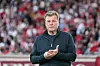 Dieter Hecking schaut skeptisch