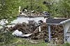 Eine weitere Brandruine ist in der Orstmitte zu sehen. Eine aktuelle Brandserie verunsichert die Gemeinde Kudensee bei Brunsbüttel.