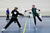 Spieler bei einer Ludosport-Meisterschaft mit Leuchtschwert
