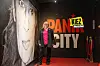 Petra Roitsch (50) steht in der Panik City.