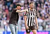 St. Pauli-Trainer Alexander Blessin im Gespräch mit Hauke Wahl