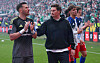 Daniel Heuer Fernandes und Merlin Polzin vor den HSV-Fans