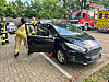 Kleinkind im Auto und plötzlich verriegeln die Türen – Feuerwehr rettet Kind in Buxtehude