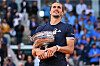 Alexander Zverev mit TRophäe der French Open