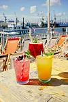 Zwei Cocktails waren auf dem „Sonnendeck St. Pauli'