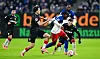HSV-Stürmer Fabio Baldé sprintet an Stuttgarter Spielern vorbei