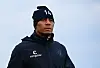 Etienne Amenyido nachdenklich im St. Pauli-Training