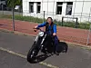 Der 44-jährige Vater auf seinem schweren Motorrad. Die Polizei ist sicher, dass er seine zwei Kinder erschoss, seine Ehefrau schwer verletzte und sich dann selbst richtete.