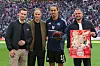 Yussuf Poulsen neben den RB-Leipzig-Bossen