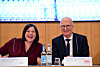 Gut gelaunt stellten Katharina Fegebank (Grüne) und Peter Tschentscher (SPD) am Donnerstag die neue, alte Koalition vor.