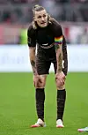 St. Pauli-Kapitän Jackson Irvine in München