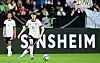 Der deutsche Nationalspieler Anton Stach passt den Ball.