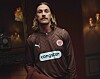 Dieses Trikot wird Jackson Irvine bei St. Paulis Heimspielen tragen.