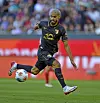 Elias Saad bei einem Spiel des FC Augsburg