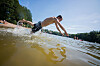 K-lteschock-Gefahr-Warum-Sie-nie-einfach-ins-Wasser-springen-sollten