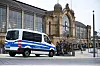Polizeieinheiten am Dammtor-Bahnhof