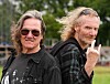Thomas Jensen und Holger Hübner stehen auf dem Festivalgelände des Wacken Open Air.