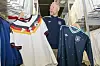 Jürgen Rank präsentiert im adidas-Archiv in Herzogenaurach das neue DFB-Auswärtstrikot 2026.
