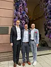 Moritz Clauberg, Tadeh Friesen und Thomas Friesen (v.l.) betreiben das „Mottys“.