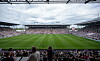 Volles Millerntor-Stadion in Hamburg beim Bundesliga-Spiel FC St. Pauli gegen Mainz 05.