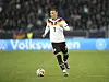 Said El Mala läuft im Deutschland-Trikot mit dem Ball beim U21-Spiel gegen Nordirland.