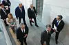 Merz (CDU), Meloni (Italiens Ministerpräsidentin), Starmer (Großbritanniens Premierminister), Tusk (Polens Ministerpräsident) und Macron (Frankreichs Präsident) verlassen im Bundeskanzleramt die Pressekonferenz zum E5-Gipfel in Vorbereitung zum NATO-Gipfel in Ankara.