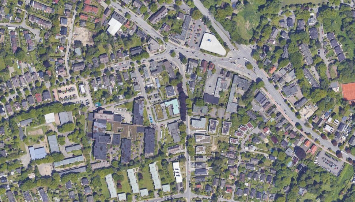 Kind (2) in Schnelsen lebensgefährlich verletzt